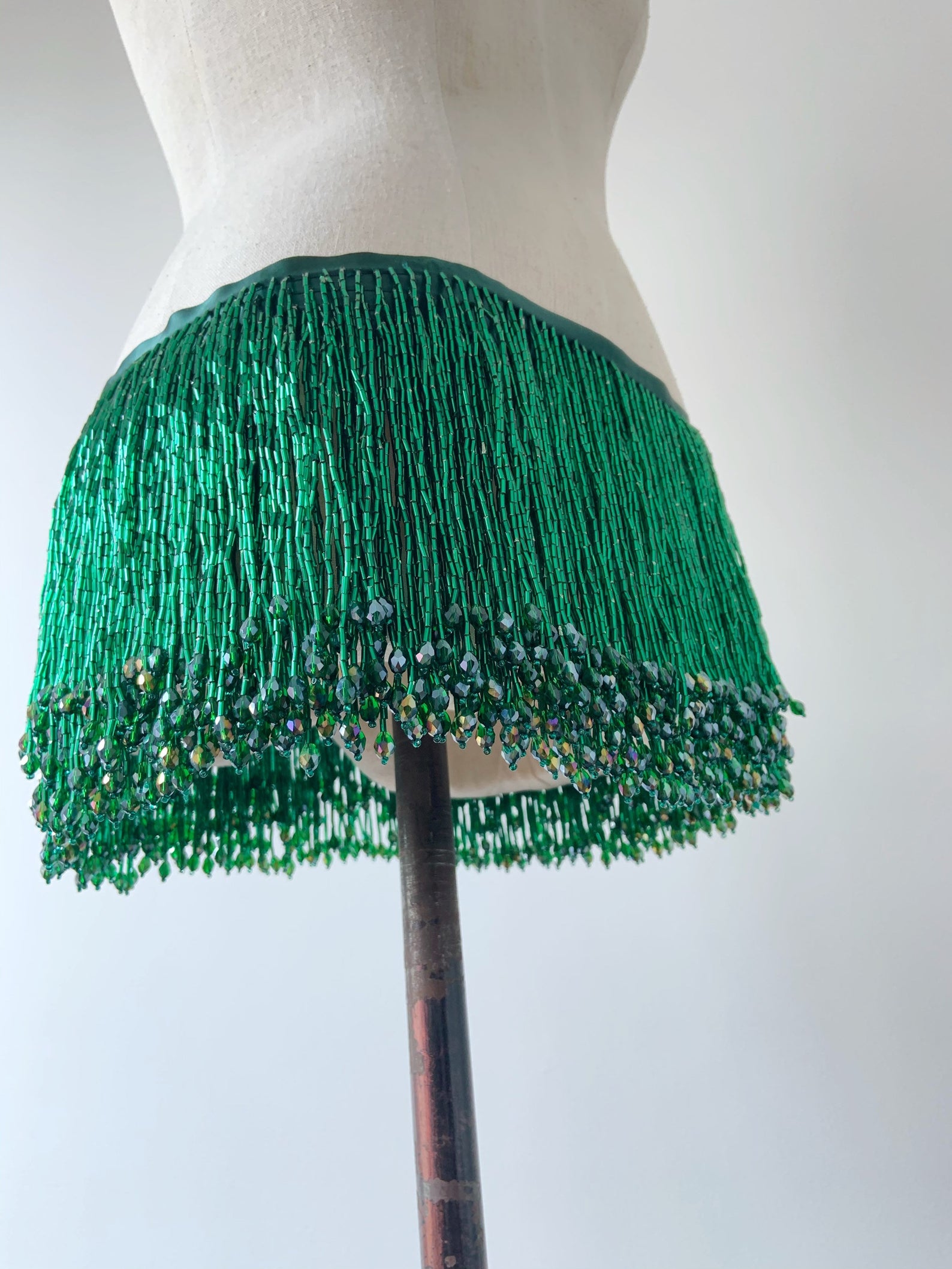 Beaded Trim Fringe - Grânulo verde franja borla guarnição, traje