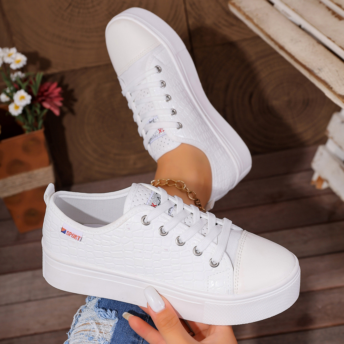 Novos sapatos únicos casuais p - Guipure Lace Panel avaliação e preço