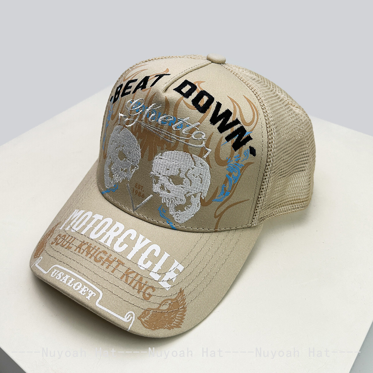Boné Trucker com Bordado de Ch - Embroidery Craft avaliação e preço