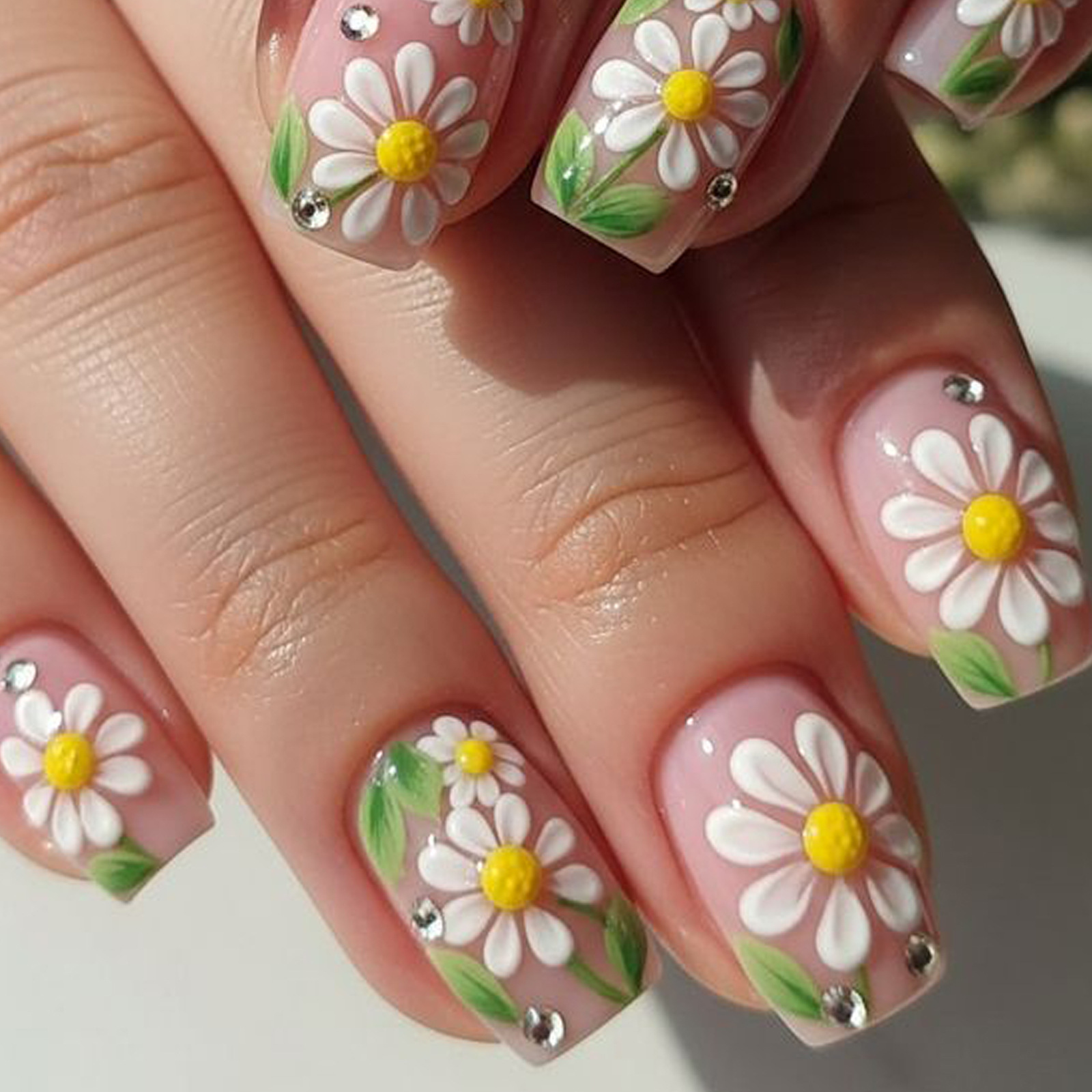 Unhas postiças curtas e médias - Embroidery Embellishments avaliação e preço
